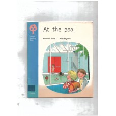 Oxford Reading Tree: Stage 3: More Stories: At the Pool 